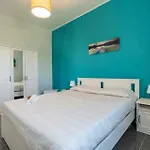 A 100 Passi Dal Mare Couette-café Bari