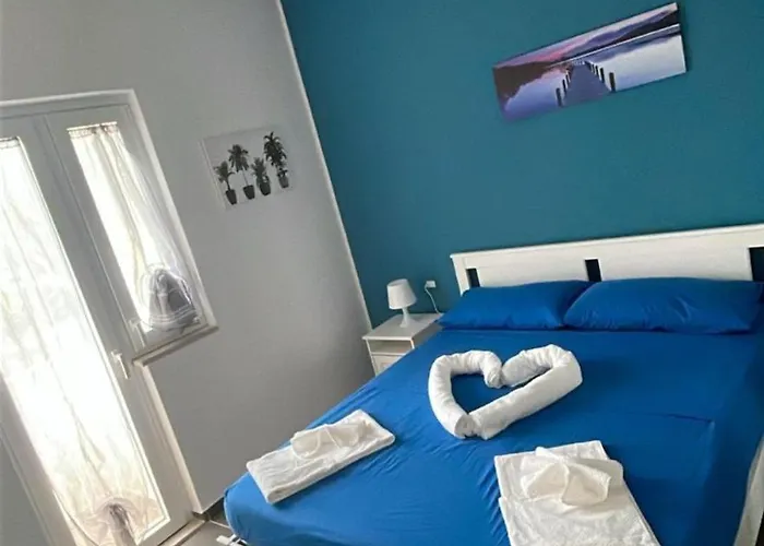 A 100 Passi Dal Mare Bed & Breakfast 3*